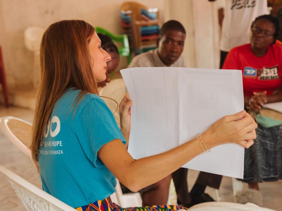Monrovia, Liberia :: Yulia (Russian Federation) trains local teachers in integrated teaching approaches.