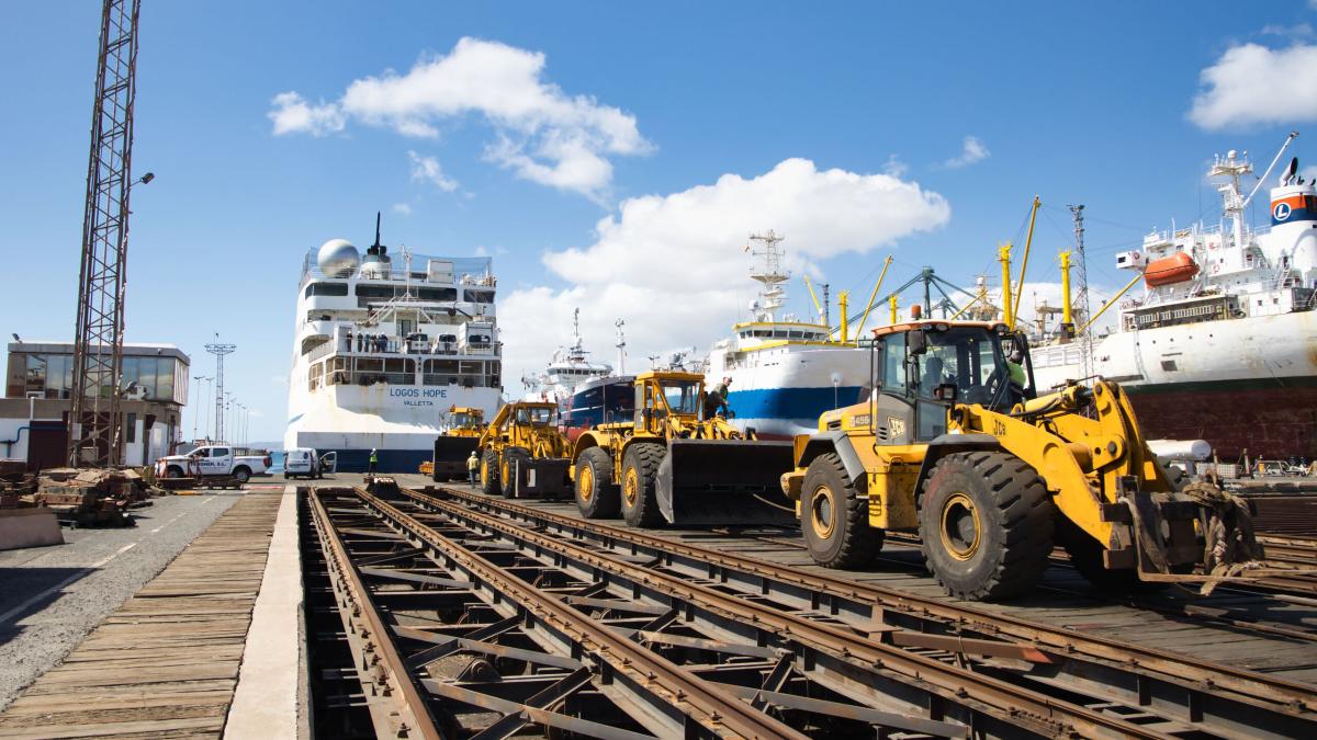 Las Palmas, Canary Islands :: Logos Hope being lifted out of the water for the annual dry dock.